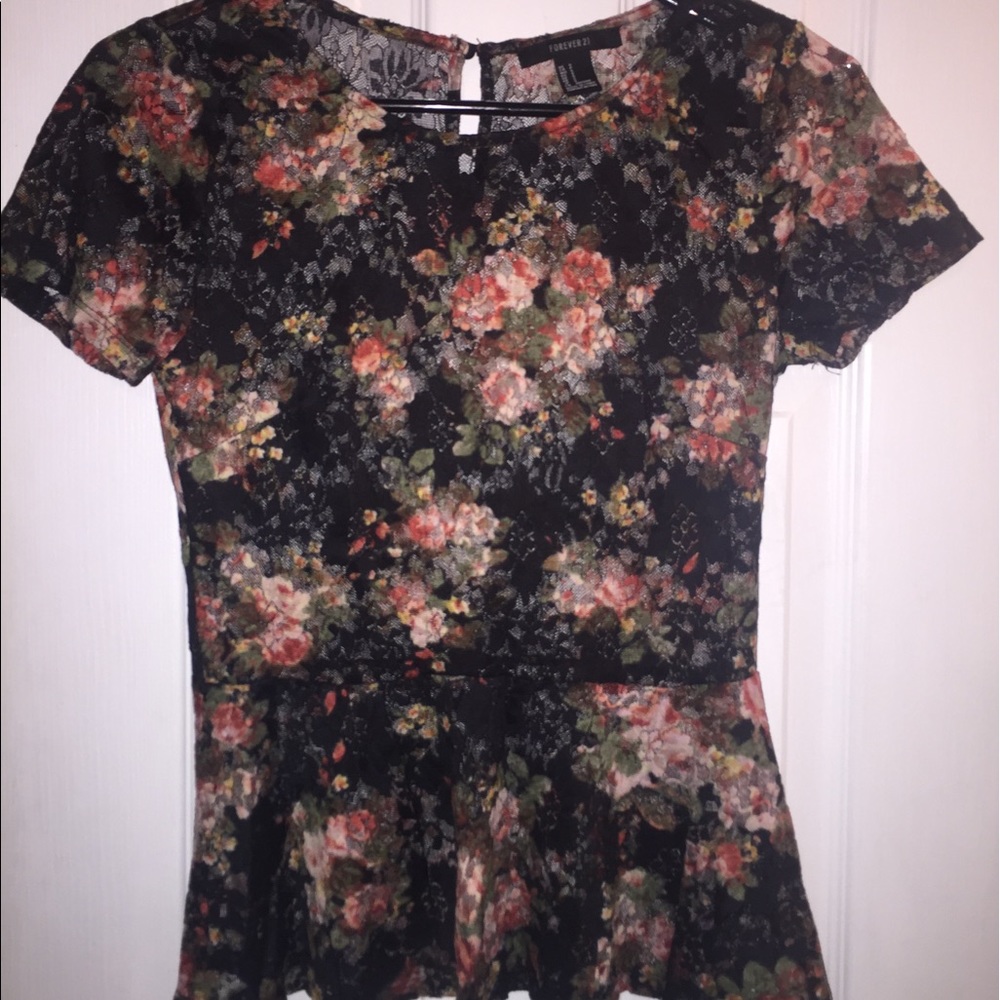 Pendulum top