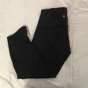 Lululemon Essential Rhythm High Rise Crop