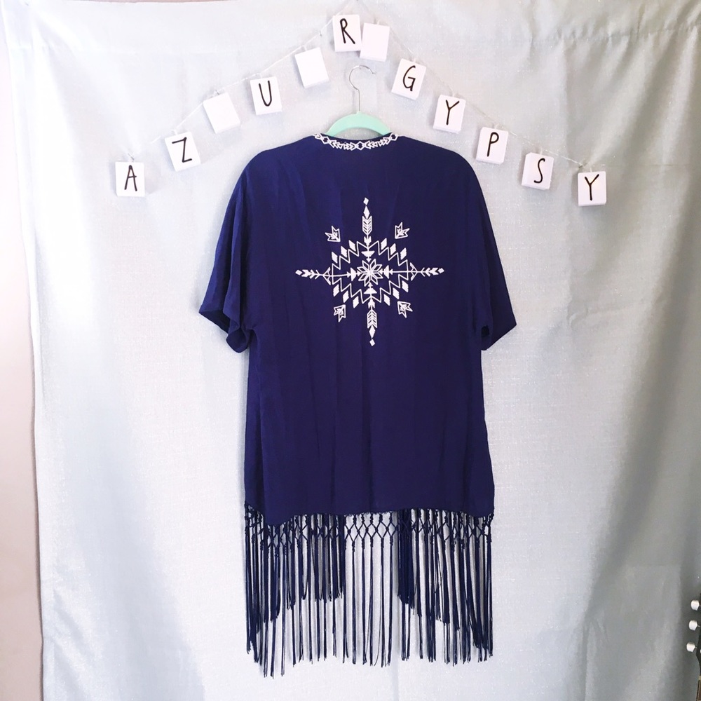 ✨Embroidered Fringed Kimono✨
