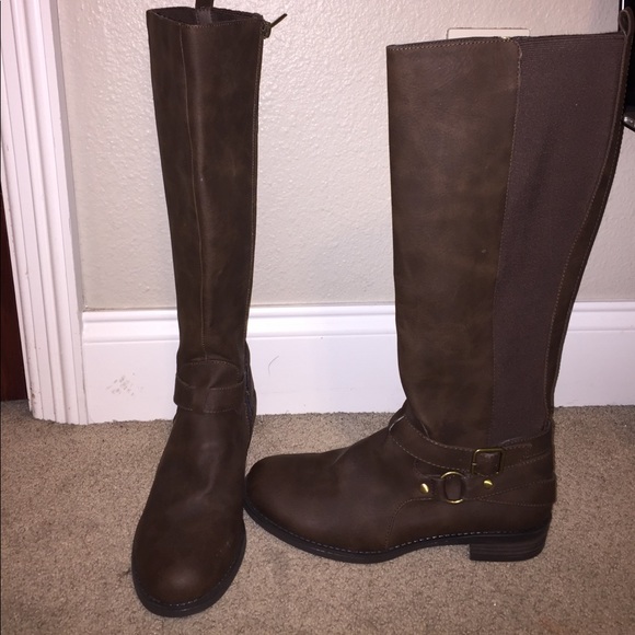 Kenneth Cole Riding Boots - Picture 3 of 7