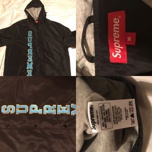 Supreme Vertical Logo Button Down Hoodie