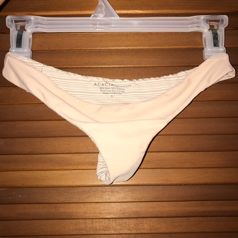 Nude Ho'okipas Size Small
