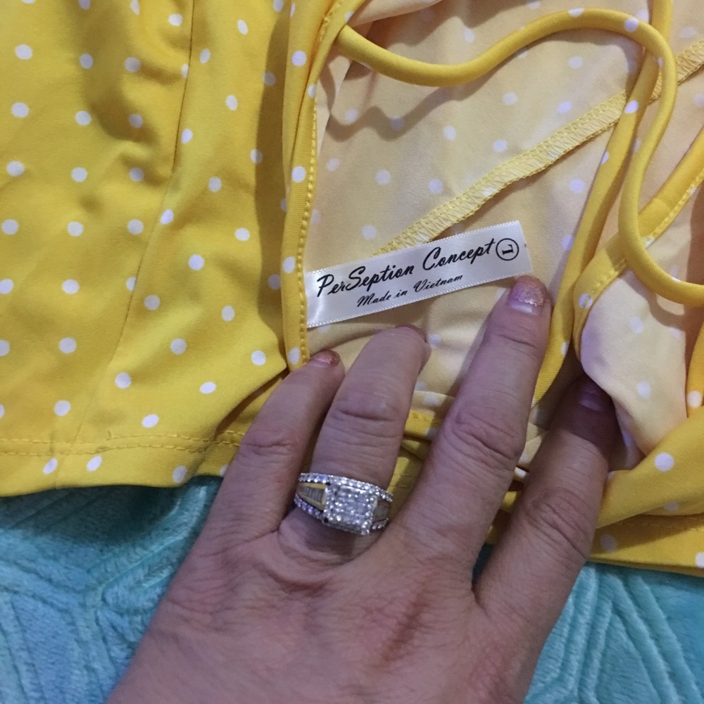 Blouse - Picture 3 of 3