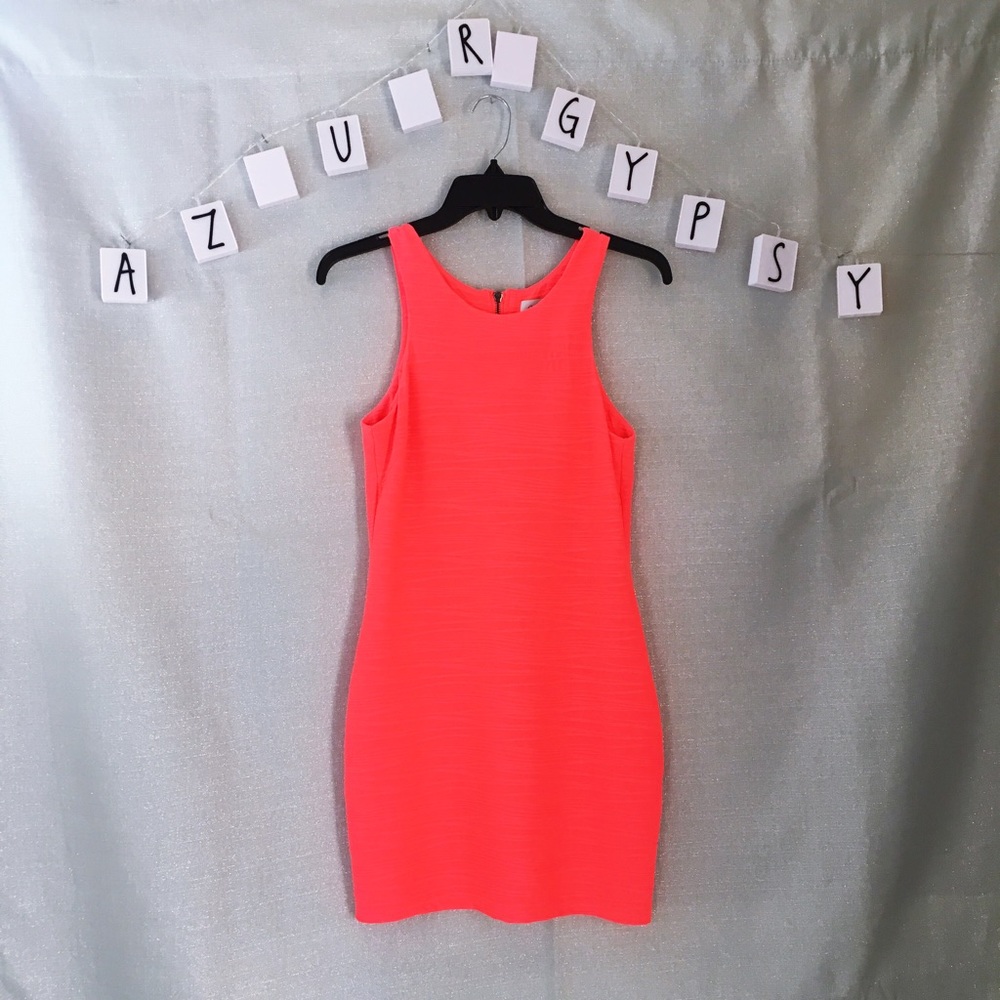 ✨Sabo Skirt Mini Ribbed Dress✨