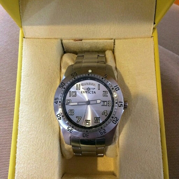 Invicta Other - Men's Invicta Watch NIB NWOT
