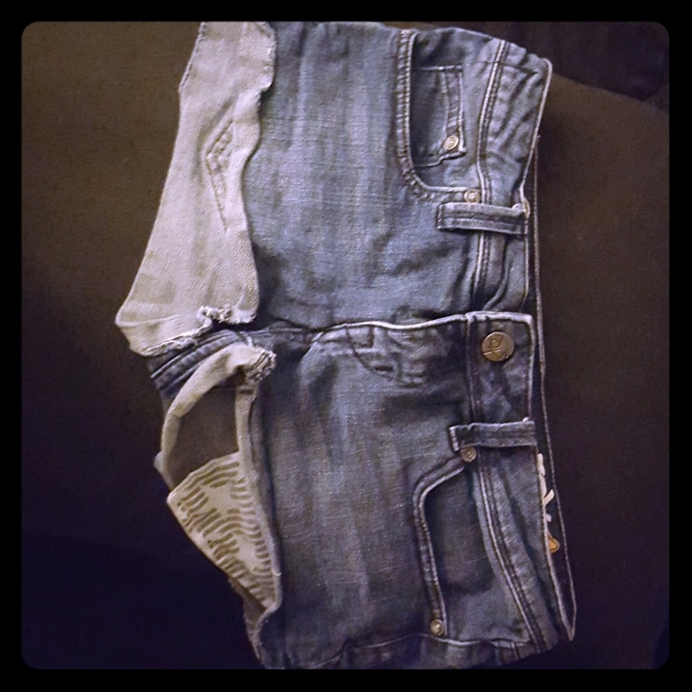Size 5 short shorts