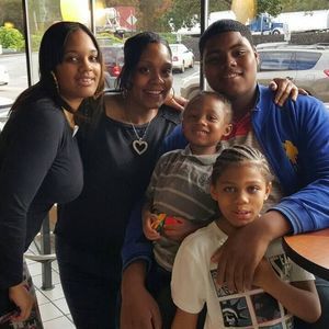 Meet your Posher, Tashena