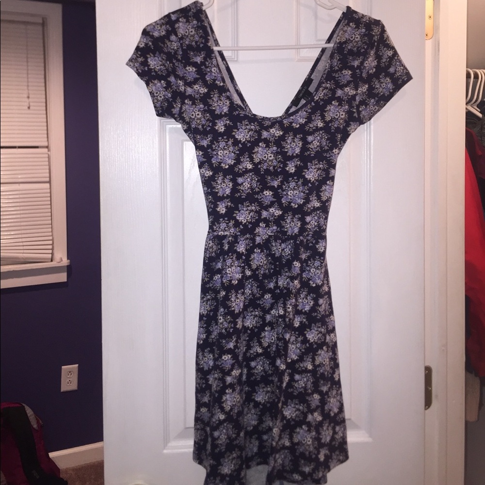 Floral criss-cross back skater dress