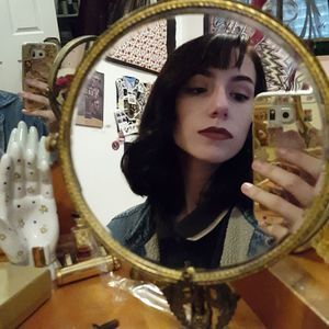 Meet your Posher, Meredith