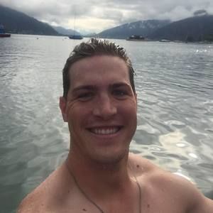 Meet your Posher, Kyle l