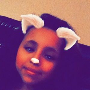 Meet your Posher, Noemi