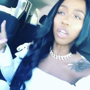 Meet your Posher, Denisha