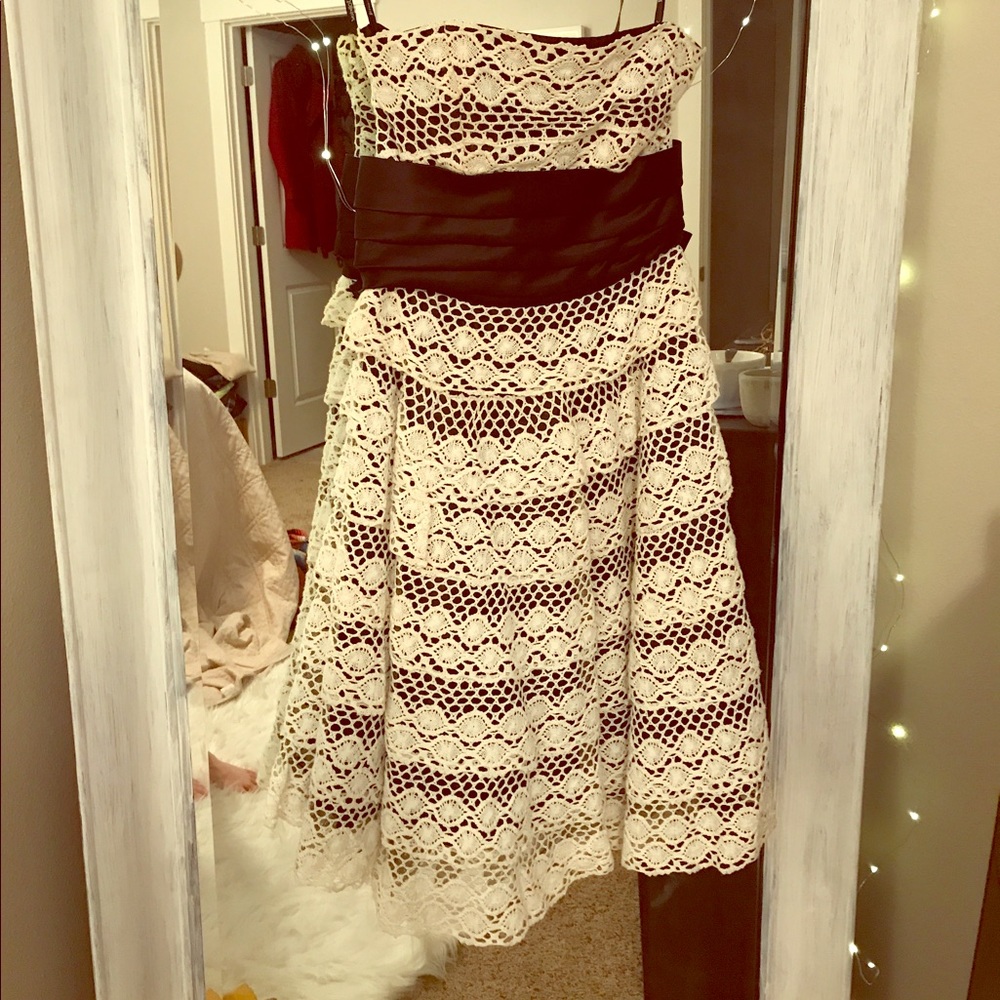 Betsey Johnson Crochet Lace Formal Dress