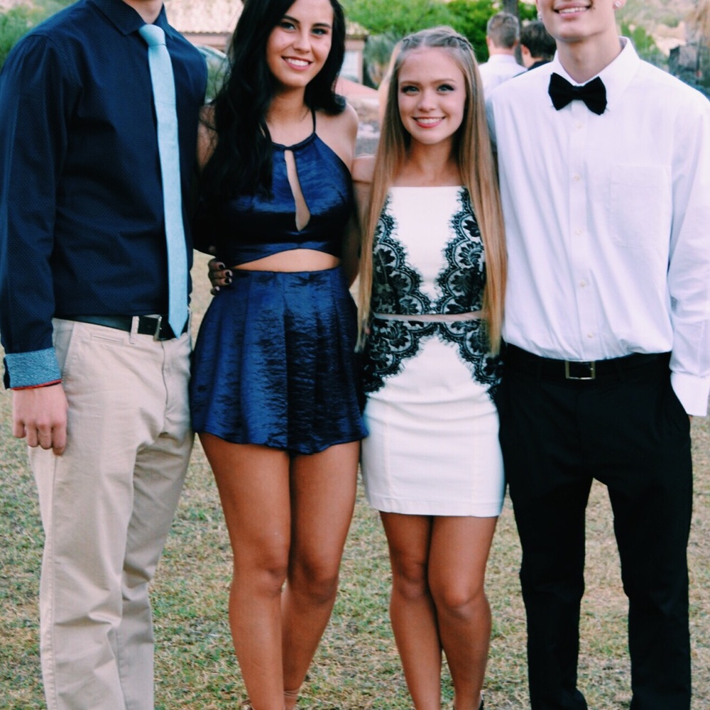 Black and white dress!!