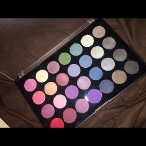 Smokey eyes 28 color eyeshadow pallets