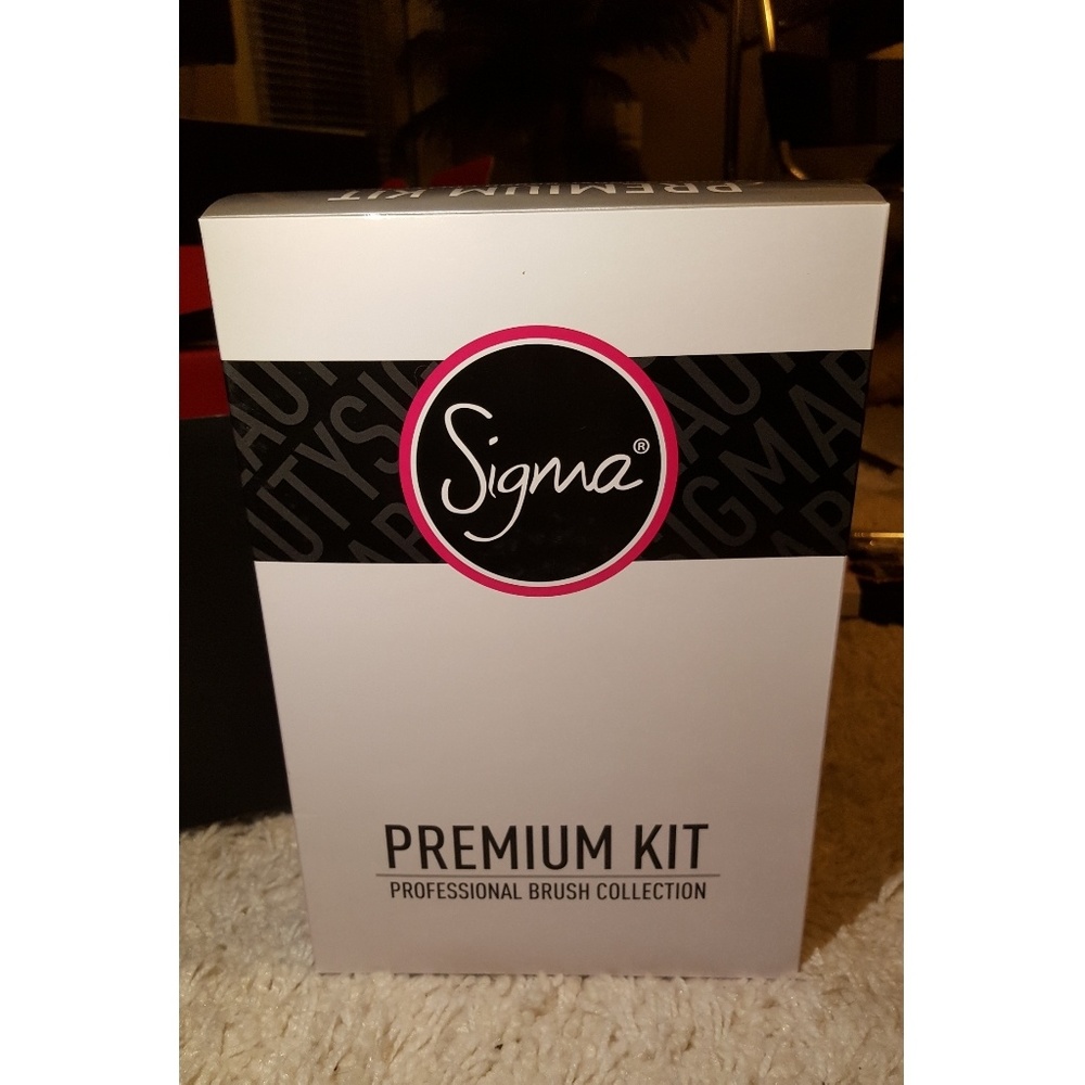 Sigma Premium Professional Brush Kit