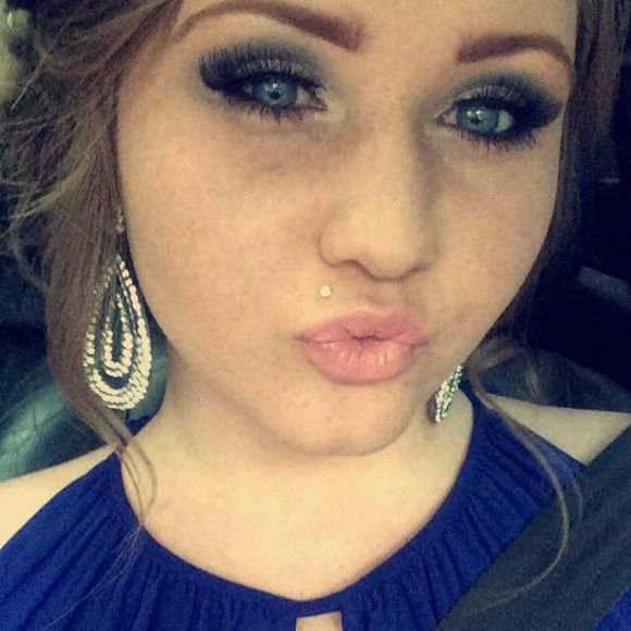 Meet your Posher, Paige - Picture 1 of 1