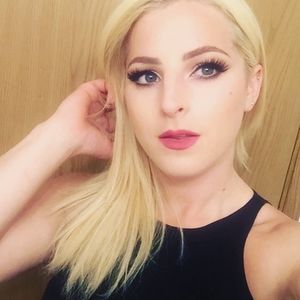 Meet your Posher, Hanna