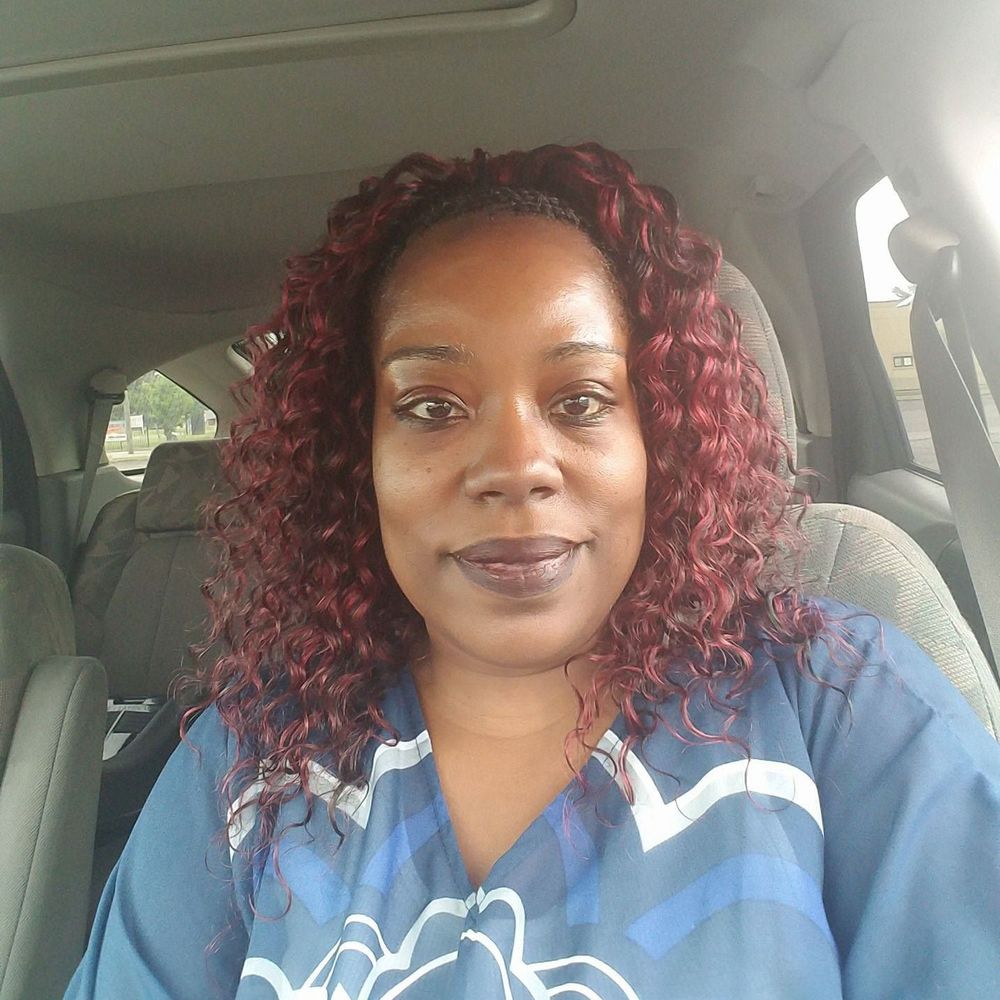 Meet your Posher, Lisa