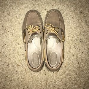 Sperry Topsiders