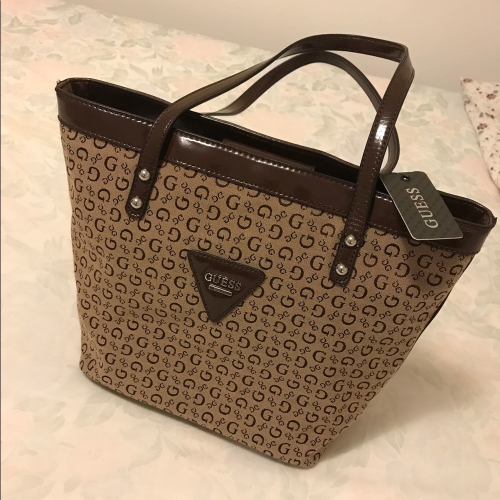 Guess Tote