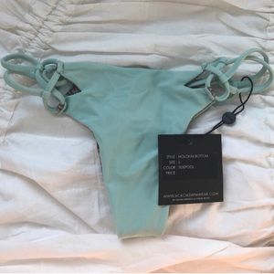 NWT Tide pool molokini bottoms