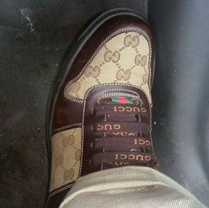 Meet your Posher, Cedric