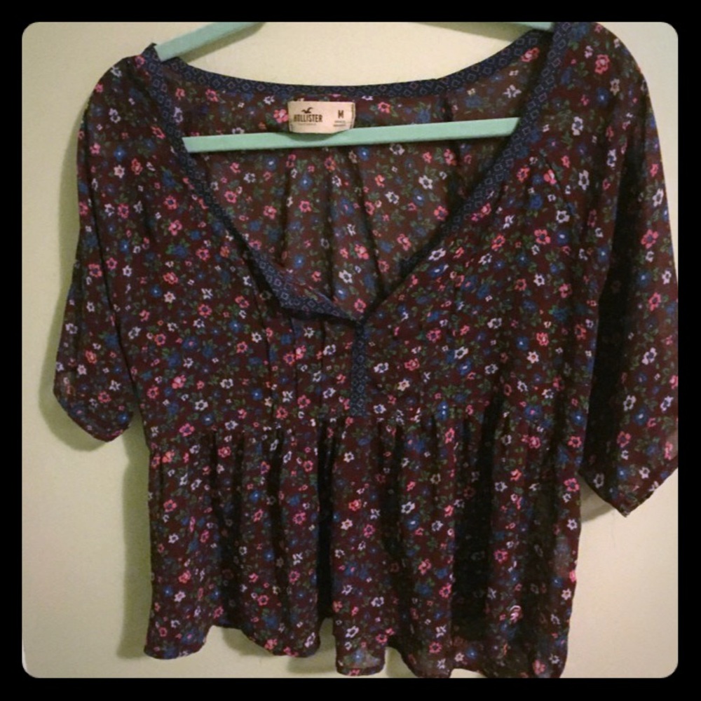 Hollister Floral top