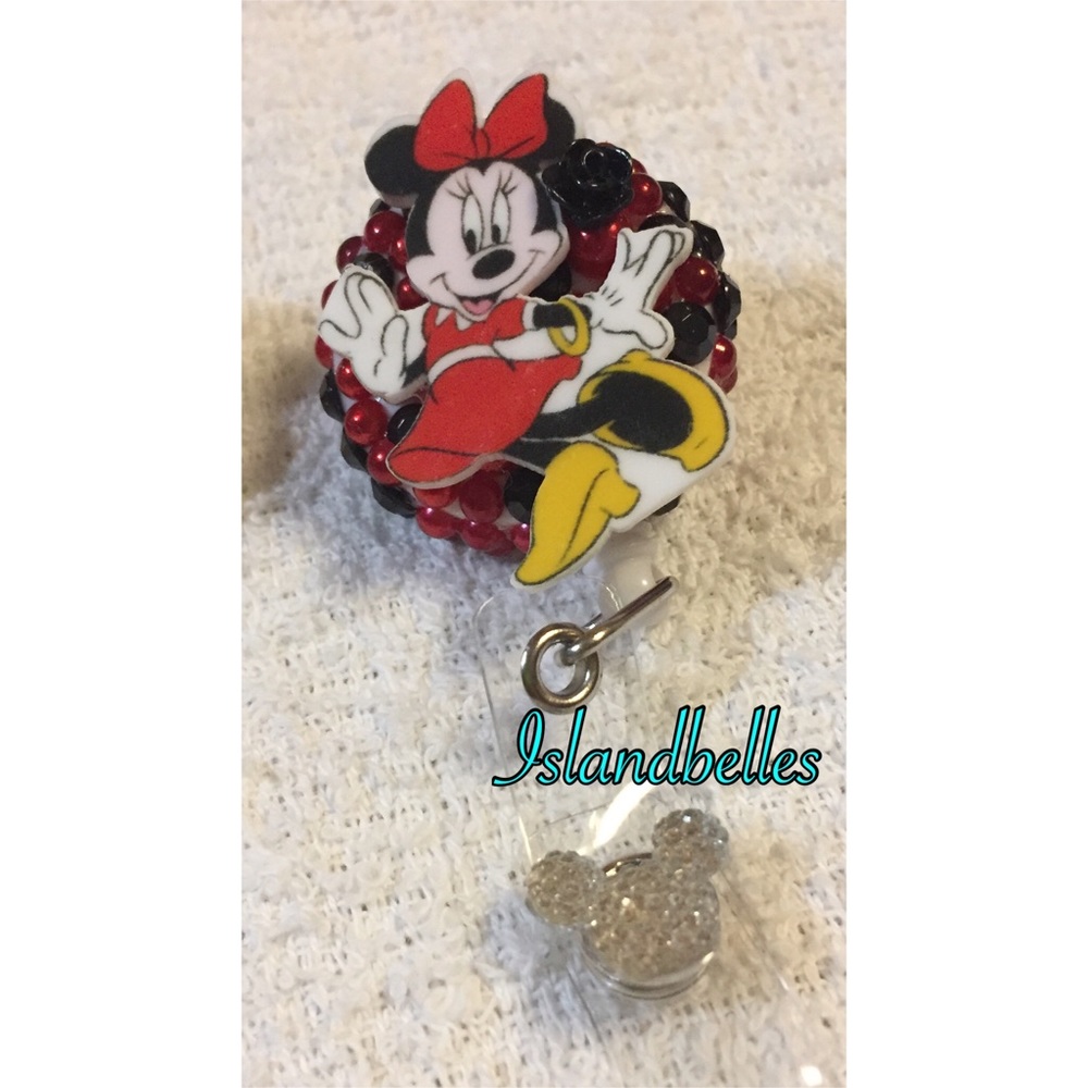 Minnie Mouse Badge Reel