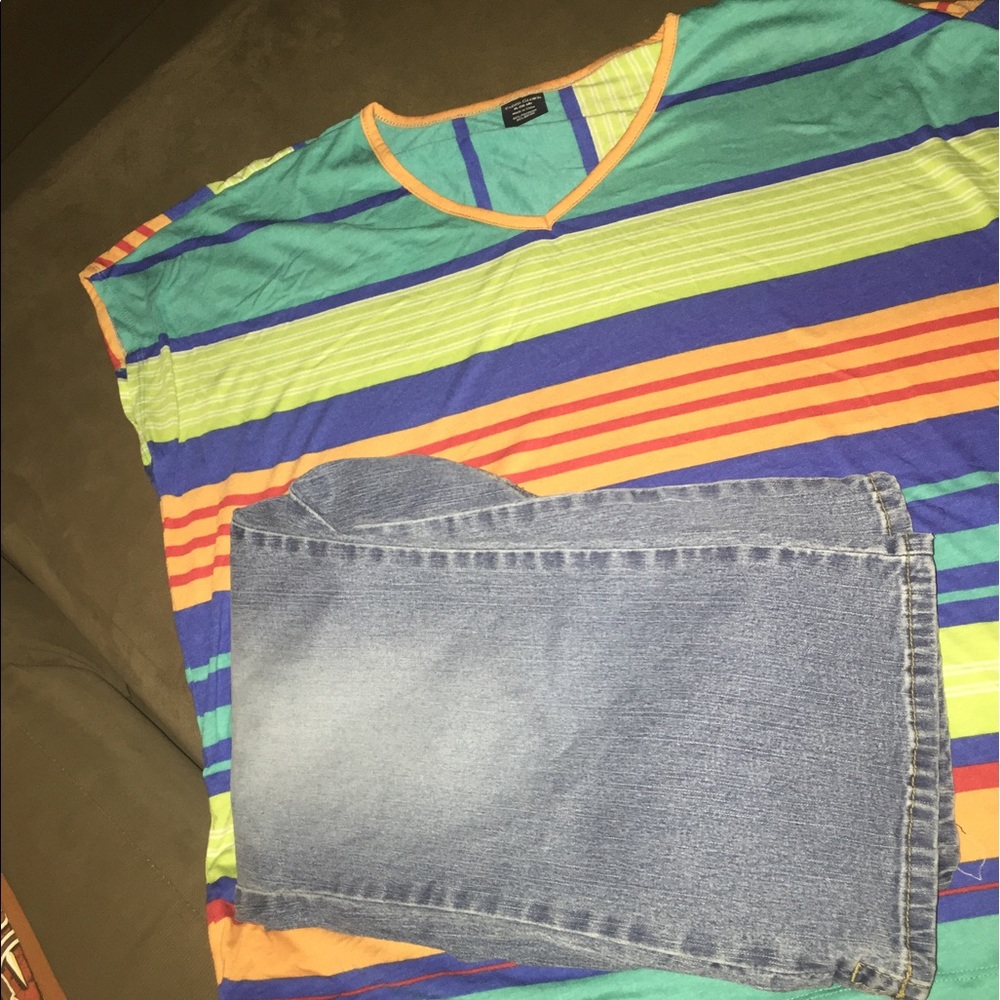 Blouse - Picture 2 of 2