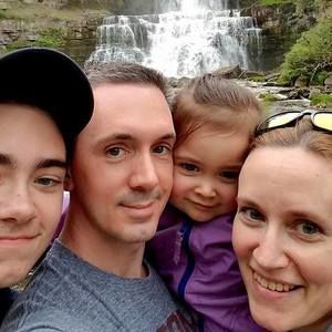 Meet your Posher, Carrie