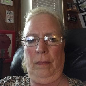 Meet your Posher, Beverly