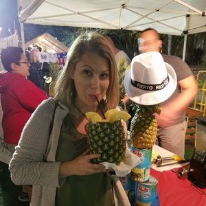 Meet your Posher, Sandra