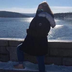 Meet your Posher, Amelia