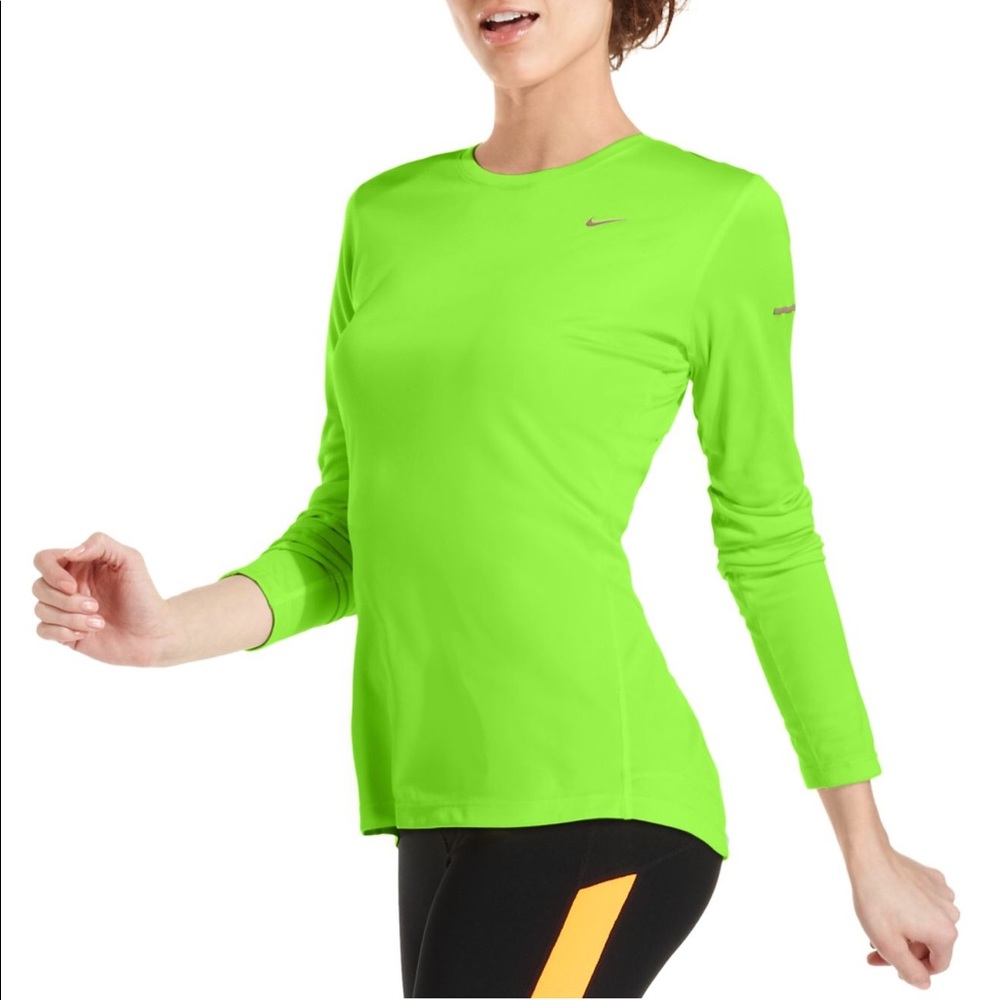 Nike Fit Dry Long Sleeve