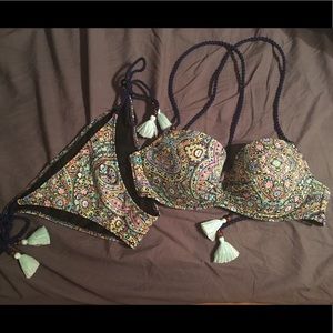 NWOT VS Bikini