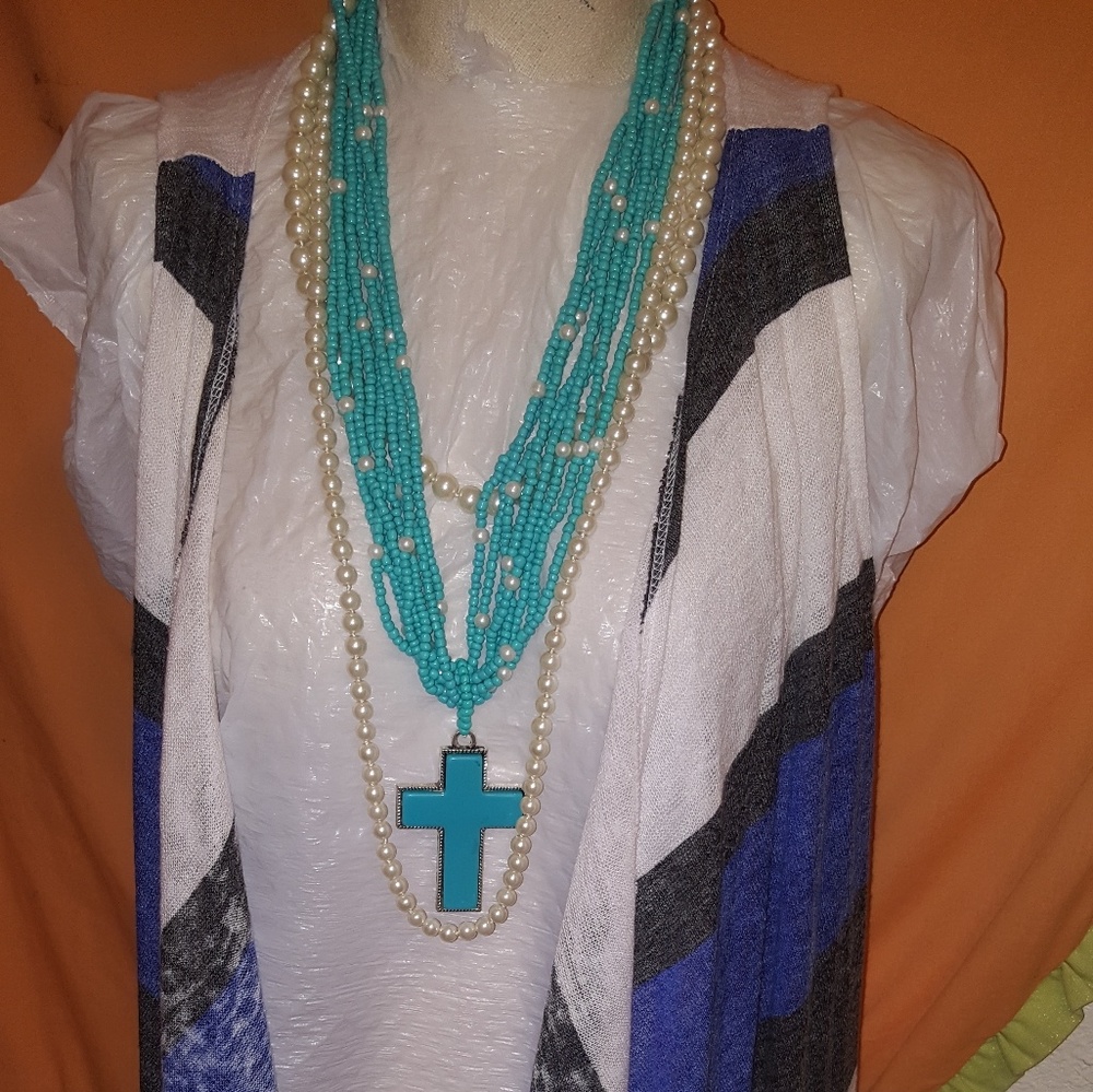 Multiple Cardigans in multiple sizes all plus size