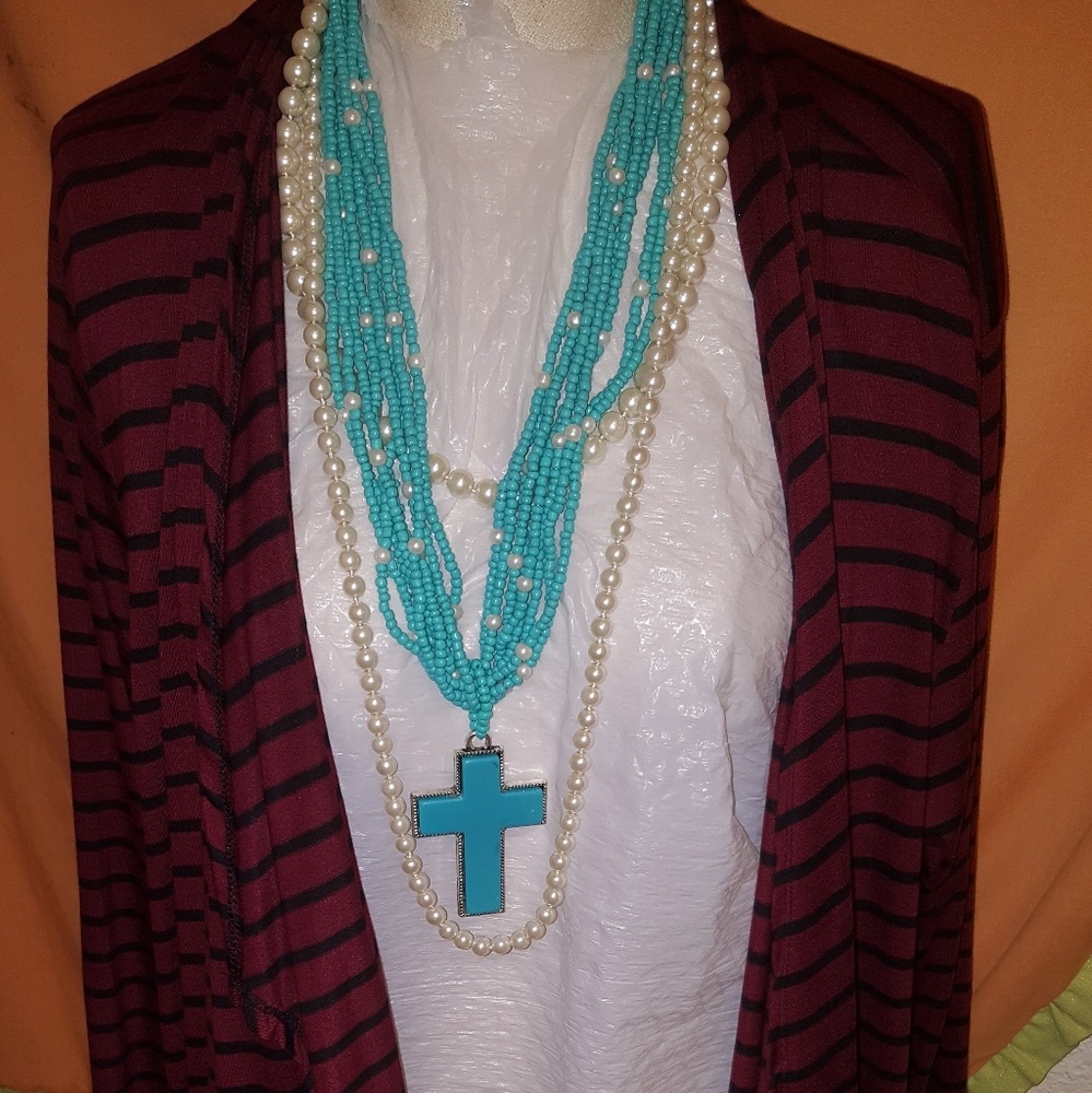 Multiple Cardigans in multiple sizes all plus size - Picture 4 of 4