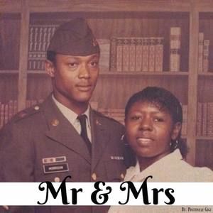 Meet your Posher, Charlotte