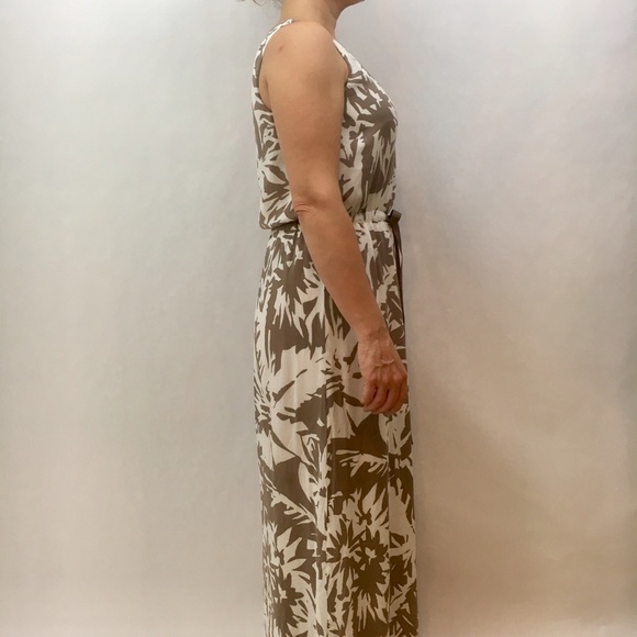 Ann Taylor maxi tank dress beige white size 2 - Picture 4 of 7