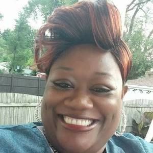 Meet your Posher, Monique