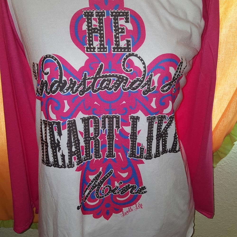 A beautiful 3/4 of a pink shirt