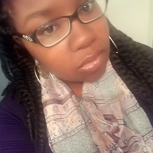 Meet your Posher, Patrice