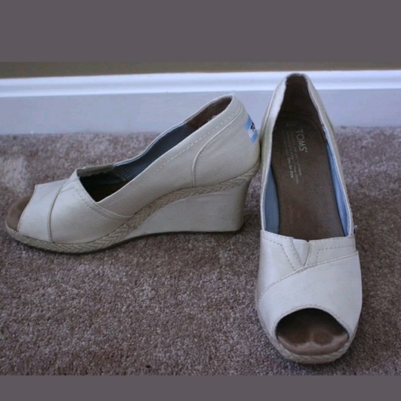 high heel toms 74 toms shoes toms wedge khaki high heel shoes from high heel toms 74 toms shoes toms wedge khaki high heel shoes from