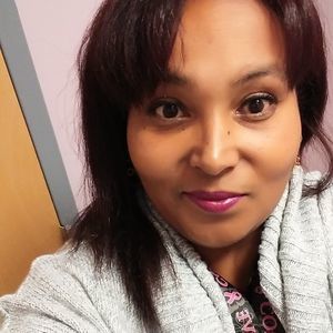 Meet your Posher, Debra