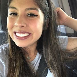 Meet your Posher, Lesley