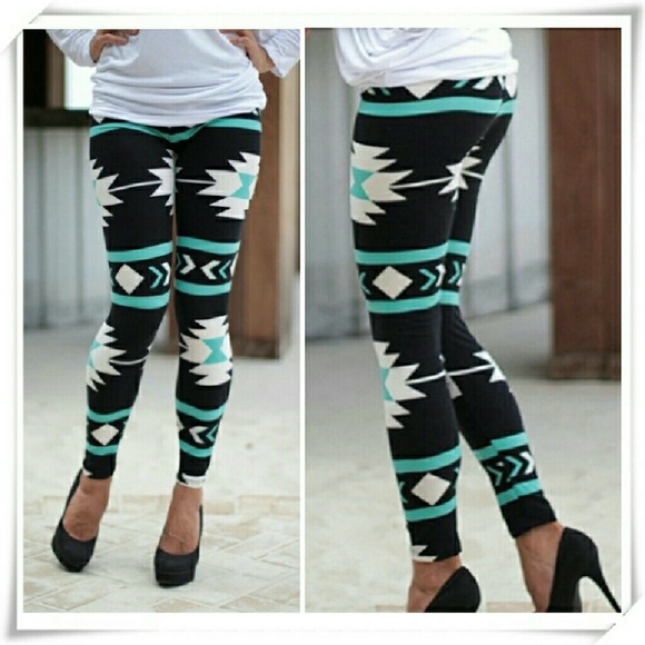 Pants - 💛50% off bandles SALE💛 leggins in Aztec print.