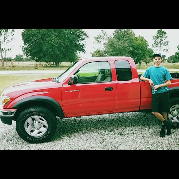 Meet your Posher, Andrew - Picture 1 of 1