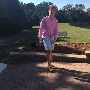 Meet your Posher, Dustin