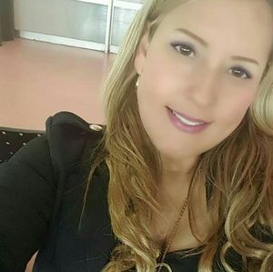 Meet your Posher, Marcela